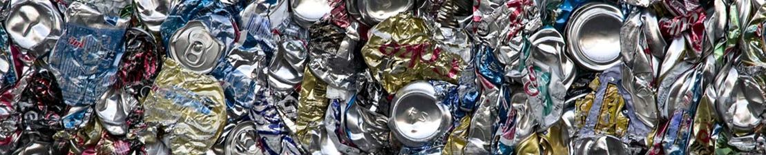 Reciclados Solucar latas de aluminio aplastadas